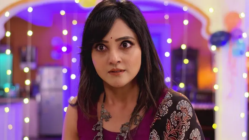 Trisha to Capitalise Aparajita's Weak Momemt