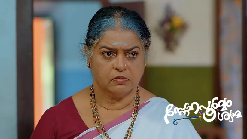 Shyama Reaches the Temple  Looking for Radhika
