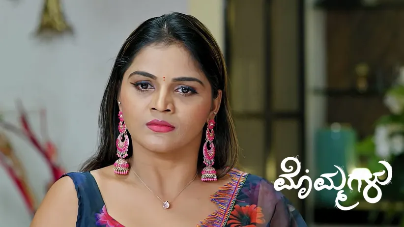 Venkatesh Lies to the Family about the Jewellery