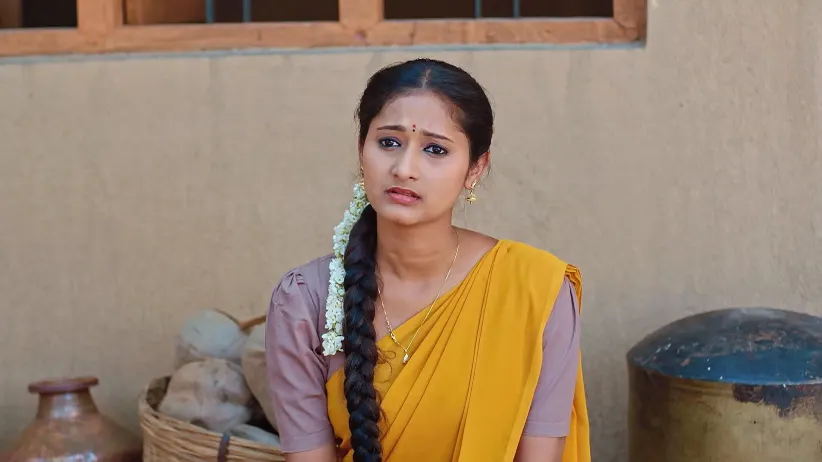 Ambika's Spirit Saves Sharath from a few Goons