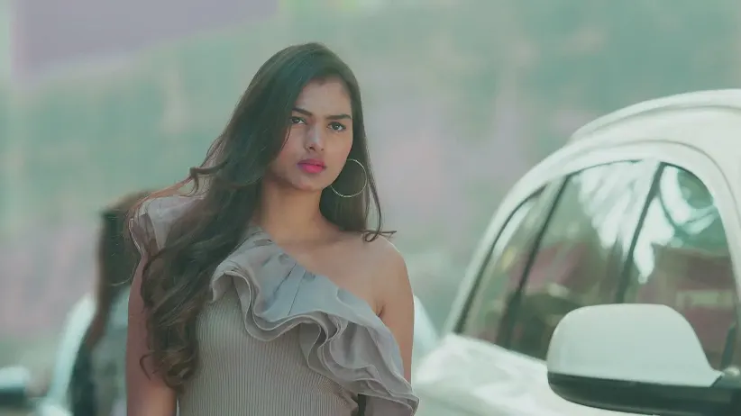 Shweta Insults Unnati - Jaane Anjaane Hum Mile