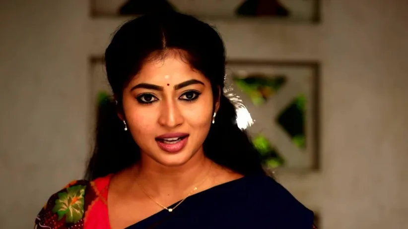 An Incident Stuns Rajarajeshwari's Husband