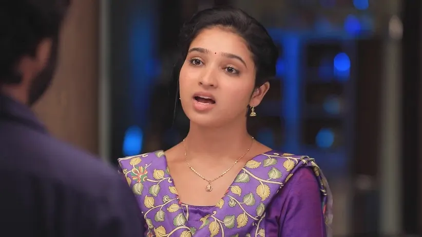 Nandini Teases Karikalan - Manasellam