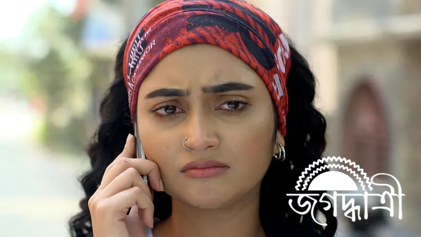 Durga Saves Dr Mallik