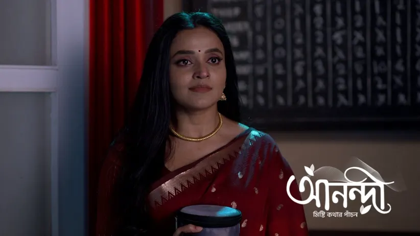 Anondi Agrees to Sign the Divorce Papers