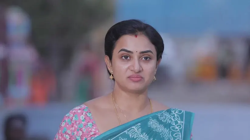 Bharathi Performs Post Death Rituals for Sharadha