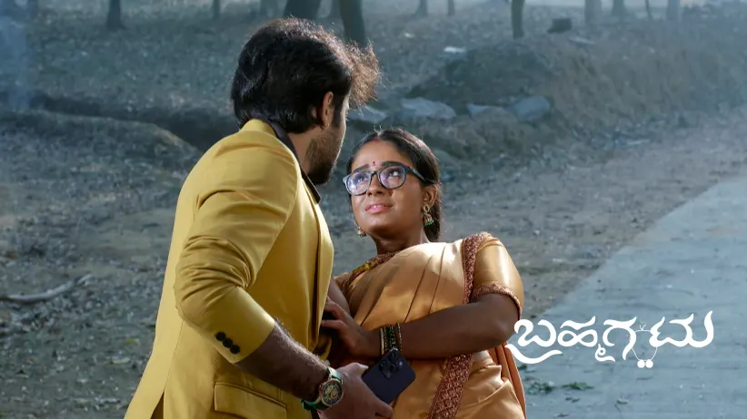 Rahul and Archana Visit the Same Temple