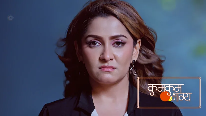 Monisha Stabs Purvi