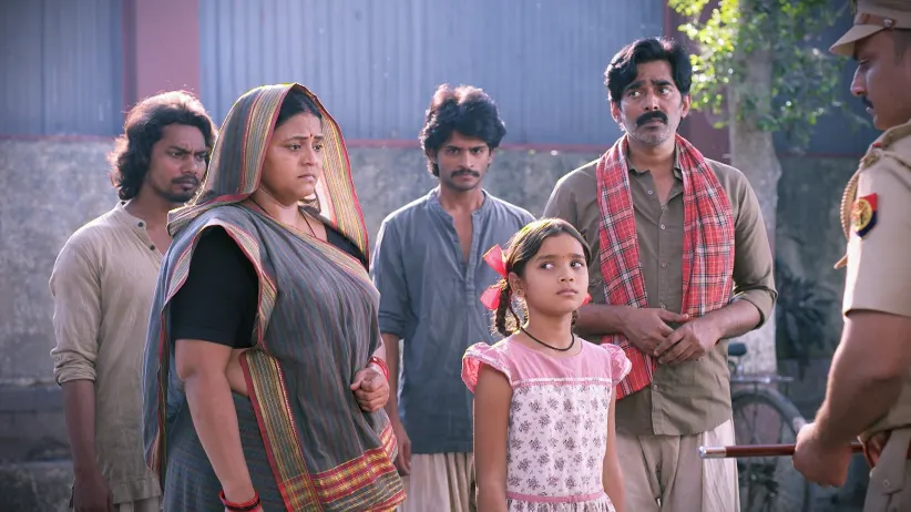 Bheema Visits the Police Station with Evidence - Bheema - Promo
