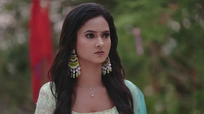 Anshika Scolds Vanshika - Suna Jhia
