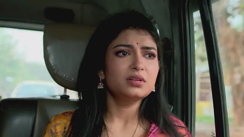 Nilu Rejoices at Rai's Plight