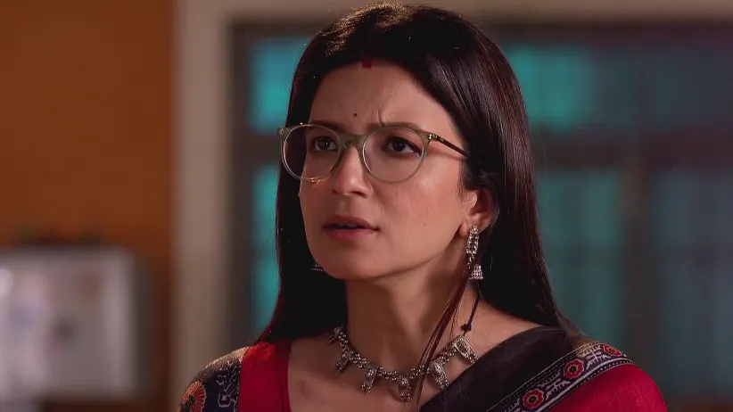 Aparajita Blames Mandar - Kon Gopone Mon Bheseche