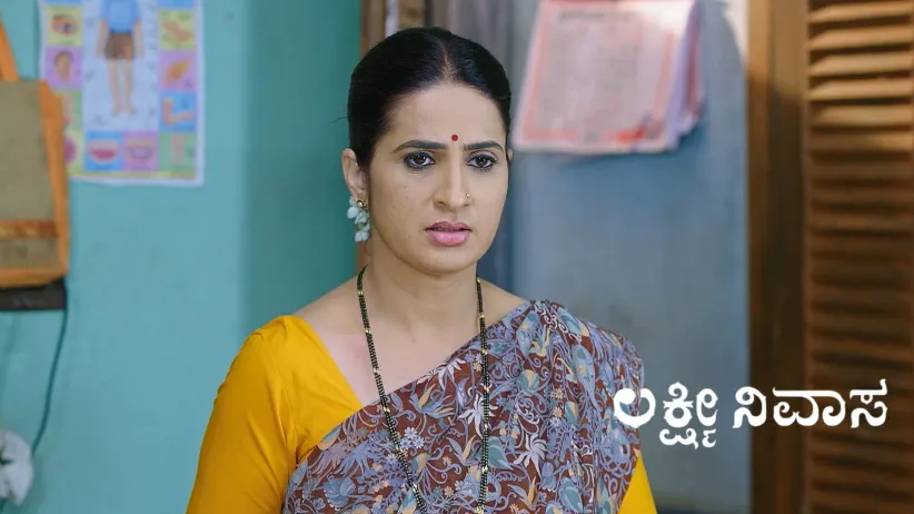 Vishwa Comforts a Distressed Jahnavi