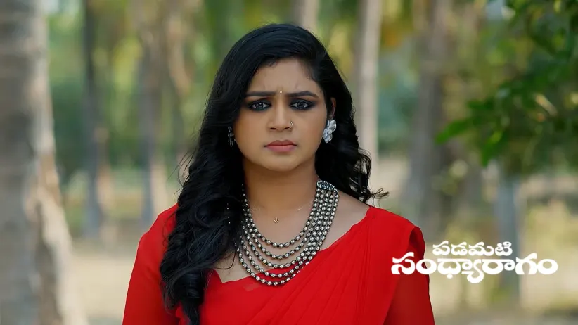 Pravalika Keeps Raghuram away from Janaki