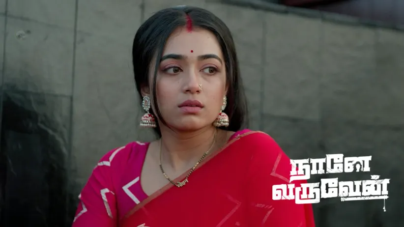 Radha Fights the Goon to Save Her Life
