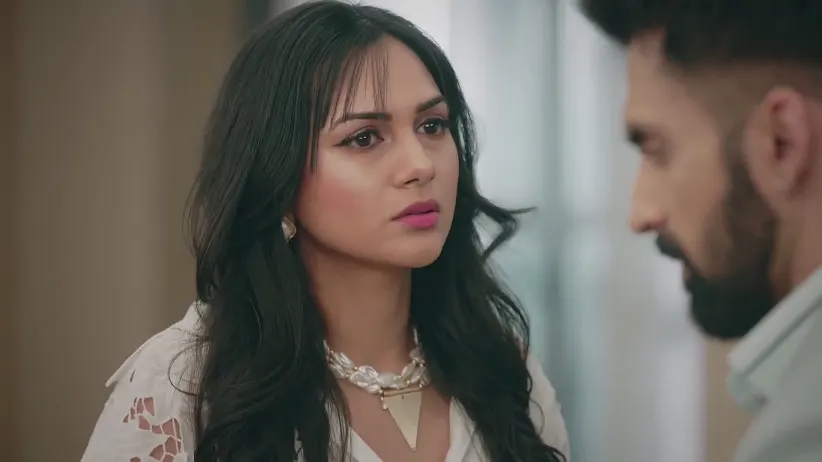 Manvi Tells Virat Another Lie - Kaise Mujhe Tum Mil Gaye