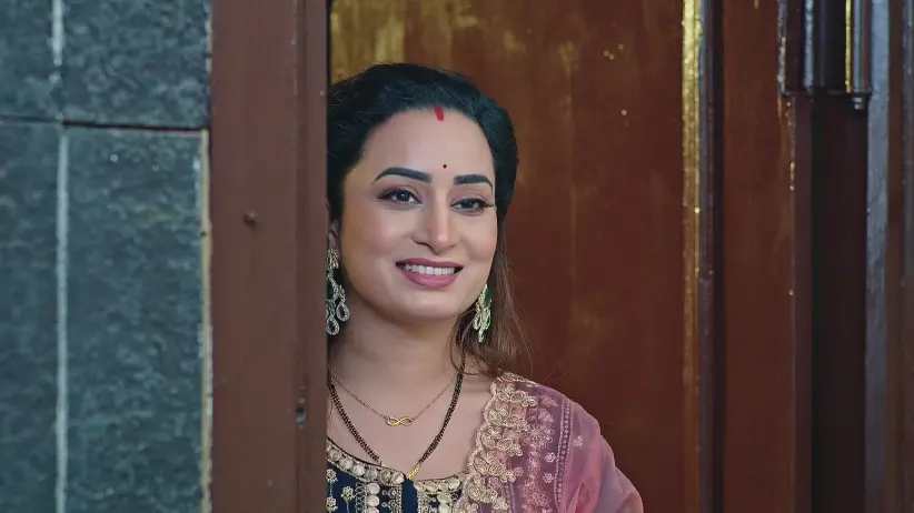 Ridhi's Surprise Delights Maira - Nava Mod