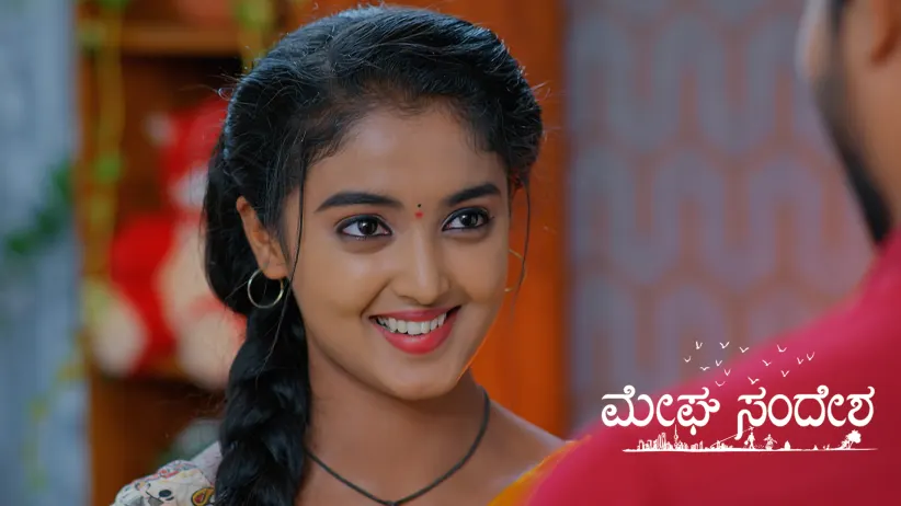 Gagan Hesitates to Answer Sharada's Question