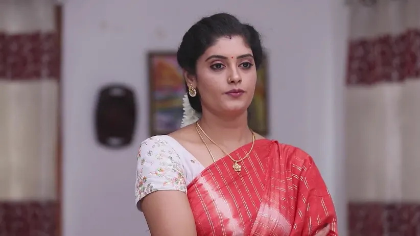 Amravathi Scolds Raji 