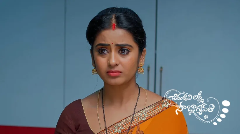 Manisha Blackmails Lakshmi