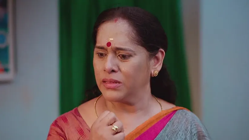 Haritha Suffers Miscarriage- Manathe Kottaram