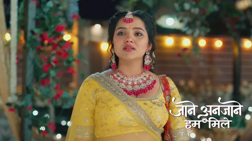 Raghav Gives the Divorce Papers to Reet