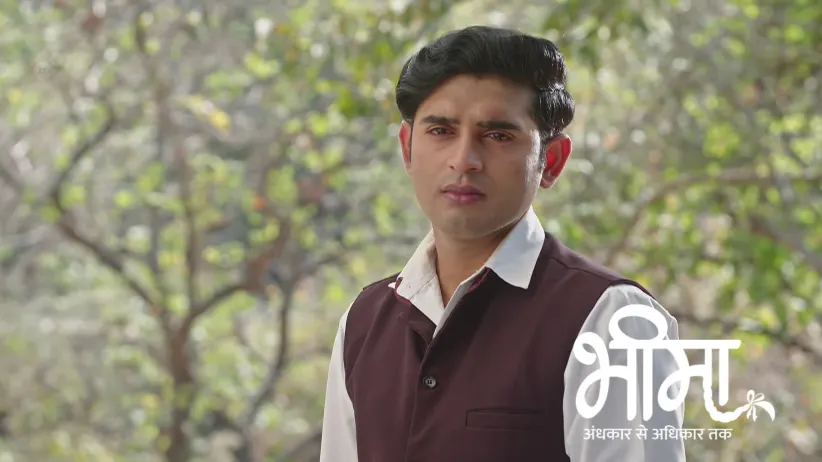 Vishambhar Gives Meera the Status of His Wife