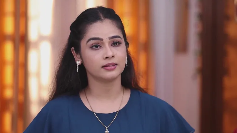 சிவாவை வற்புறுத்தும் ரம்யா