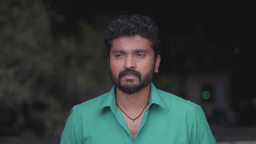 Valli Assures Janaki 