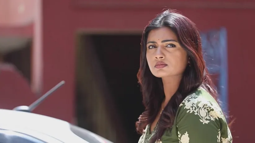 Devi's Return Delights Parvathy - Maari