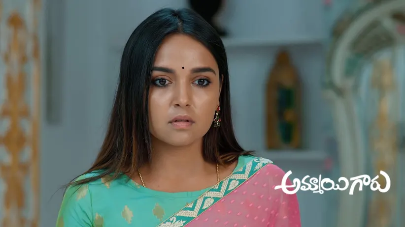 Deepak Attacks Ambika instead of Mandaram