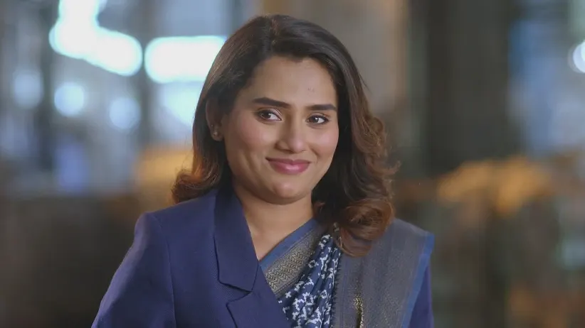 Ahilya Devi's Actions Delight Disha - Paaru