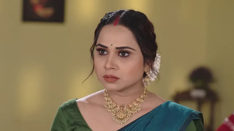 Supriya Complains about Lakshmi - Tuma Bina