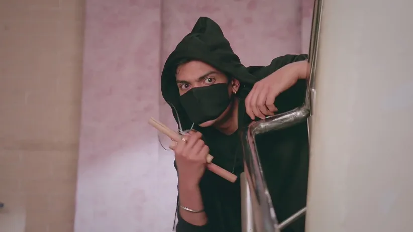 Manvi Stops Virat from Going to the Ahuja House