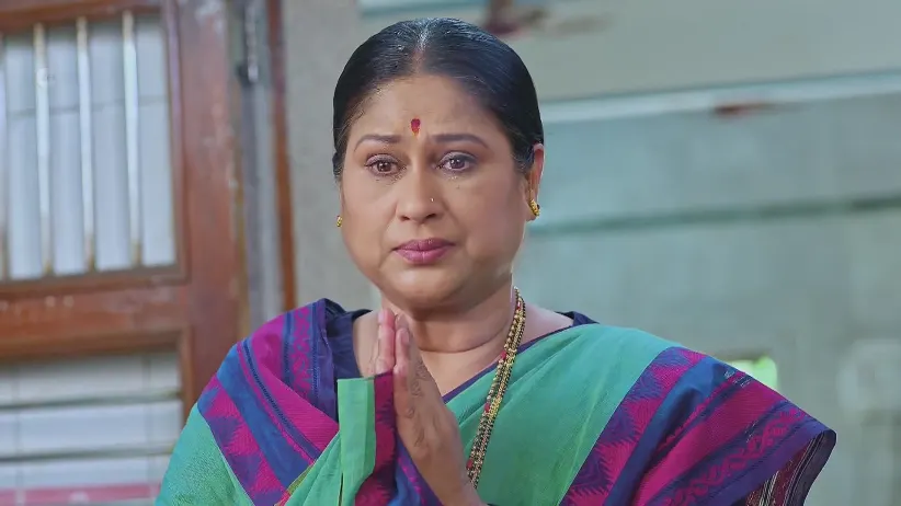Bhavana Informs Lakshmi about Suparna