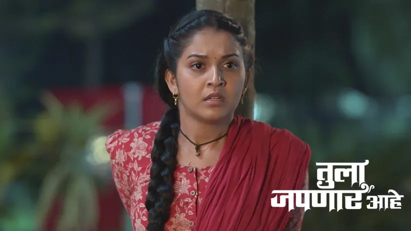 Ambika Comes to Save Meera from Rangraj