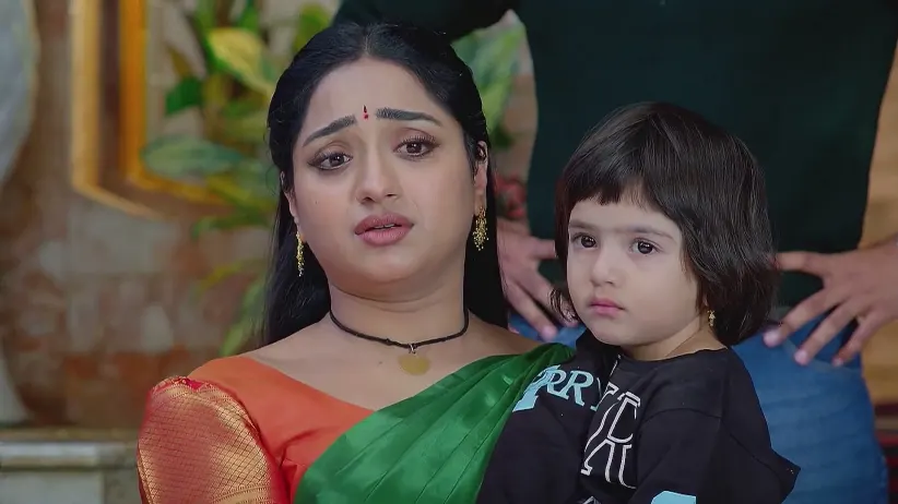 Vishal and Trinayani Decide to Visit Devipura