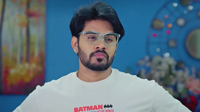 Trinetri Justifies Gayatri's Actions - Trinayani