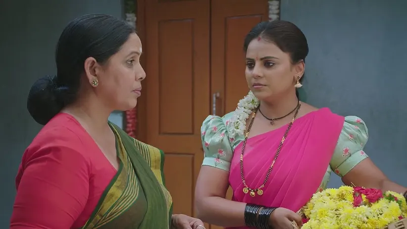 Chalvi Panics as Bettavva Faints