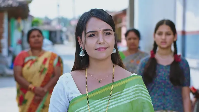 Parvathi Saves the House from Getting Auctioned