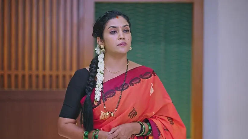 Malli Answers Diya's Call on Jaydev's Phone