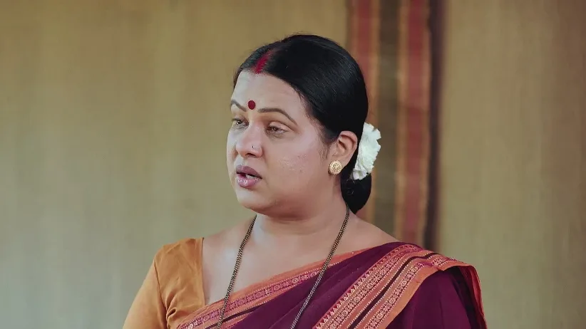 Bhaskar Threatens  Prabhavathi