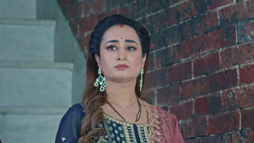 Ridhi Contemplates Slapping Jassi