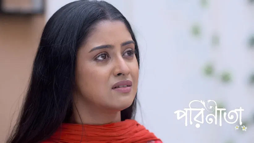 Parul Chooses Career over Her Family