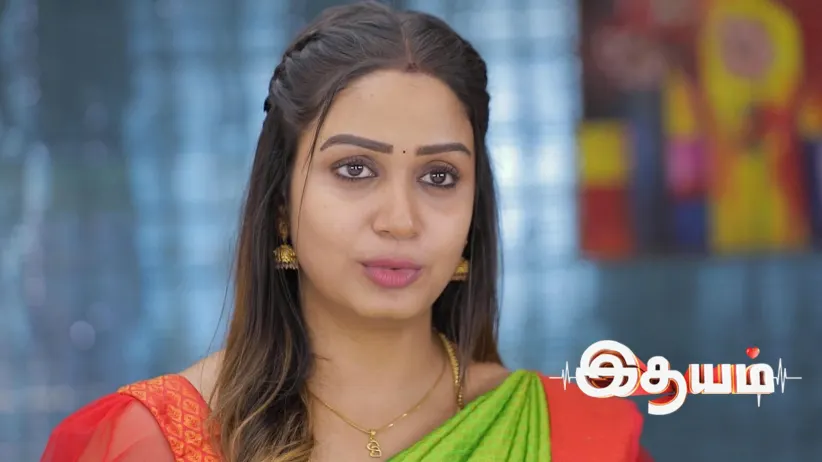 Bharathi Organises a Baby Shower for Aandal