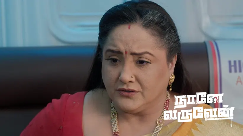 Siva and Mohan Replace the Real Bomb