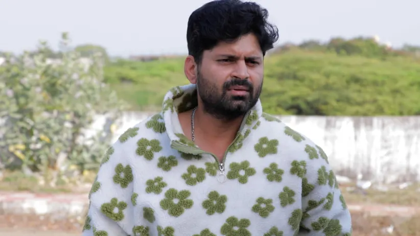 Bharathi Decides to Mend Her Life