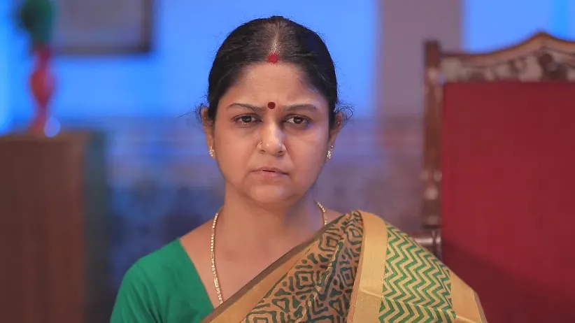 Karikalan's Love for Vanathi