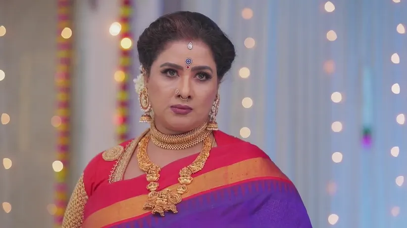Velan Teases Vedhanayagi