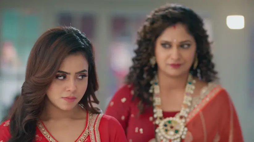 Vasudha Meets a Sage in the Temple